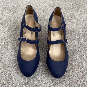 4 inches purple heels in 7.5